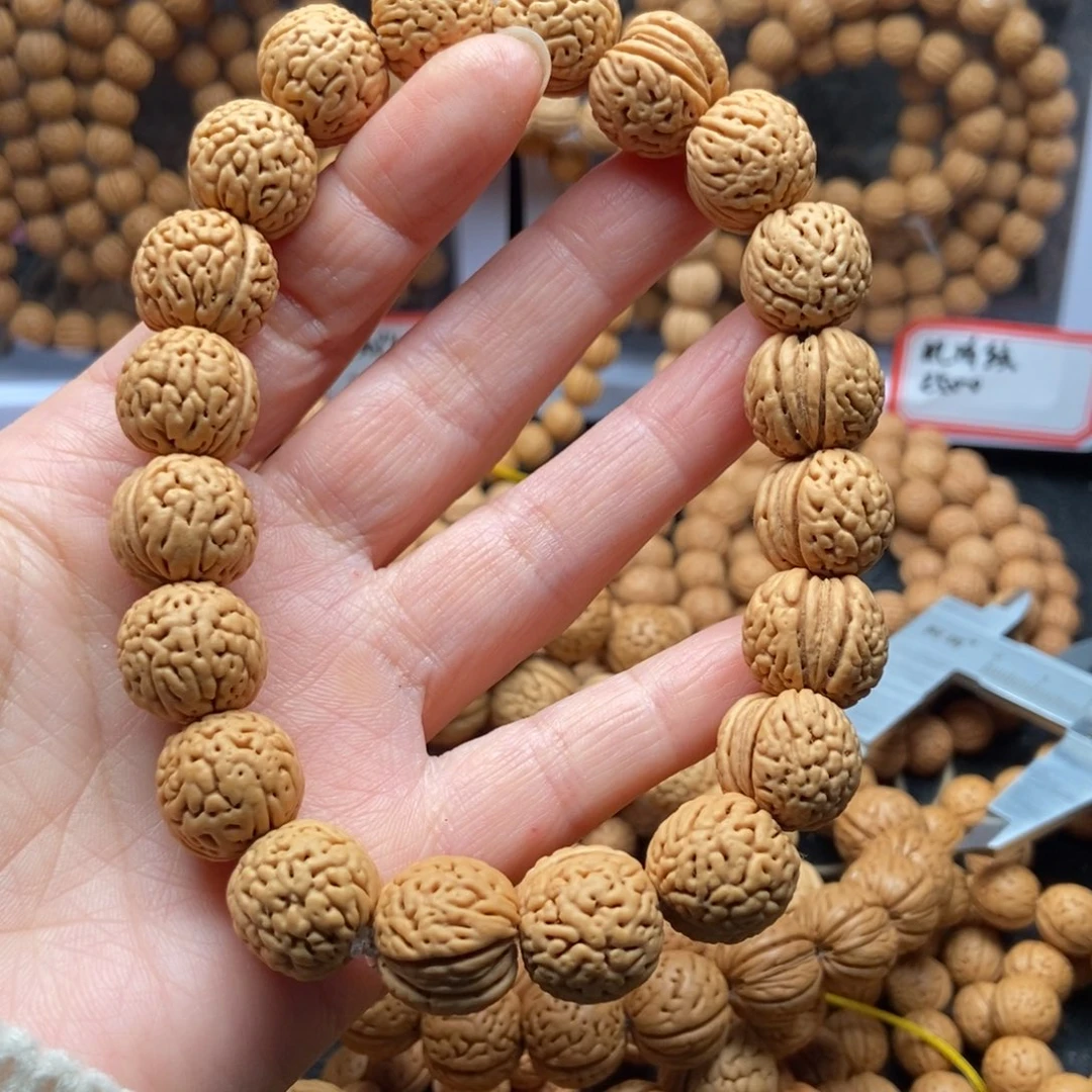 桃核手串小金刚纹原皮原色15左右