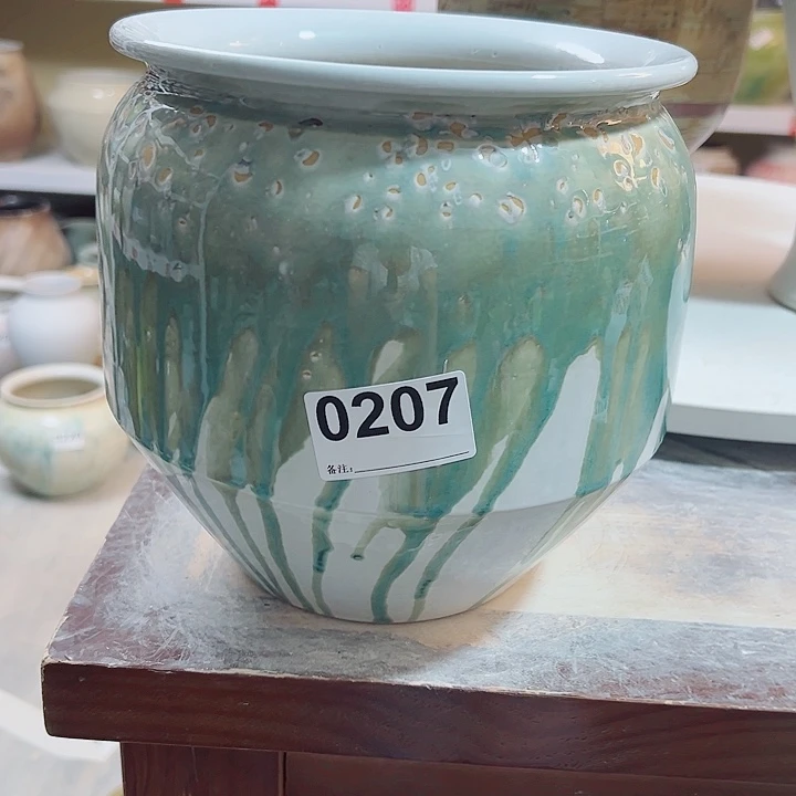 摆件陶瓷花瓶摆件口17， 高21，0207