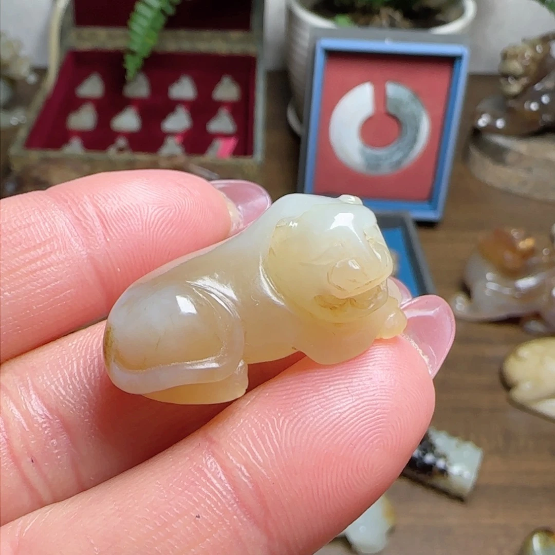 和田玉挂件未镶嵌