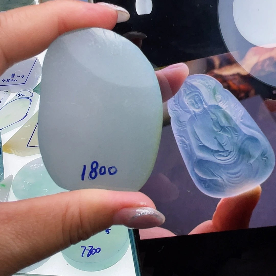 定制翡翠未镶嵌定制翡翠未镶嵌