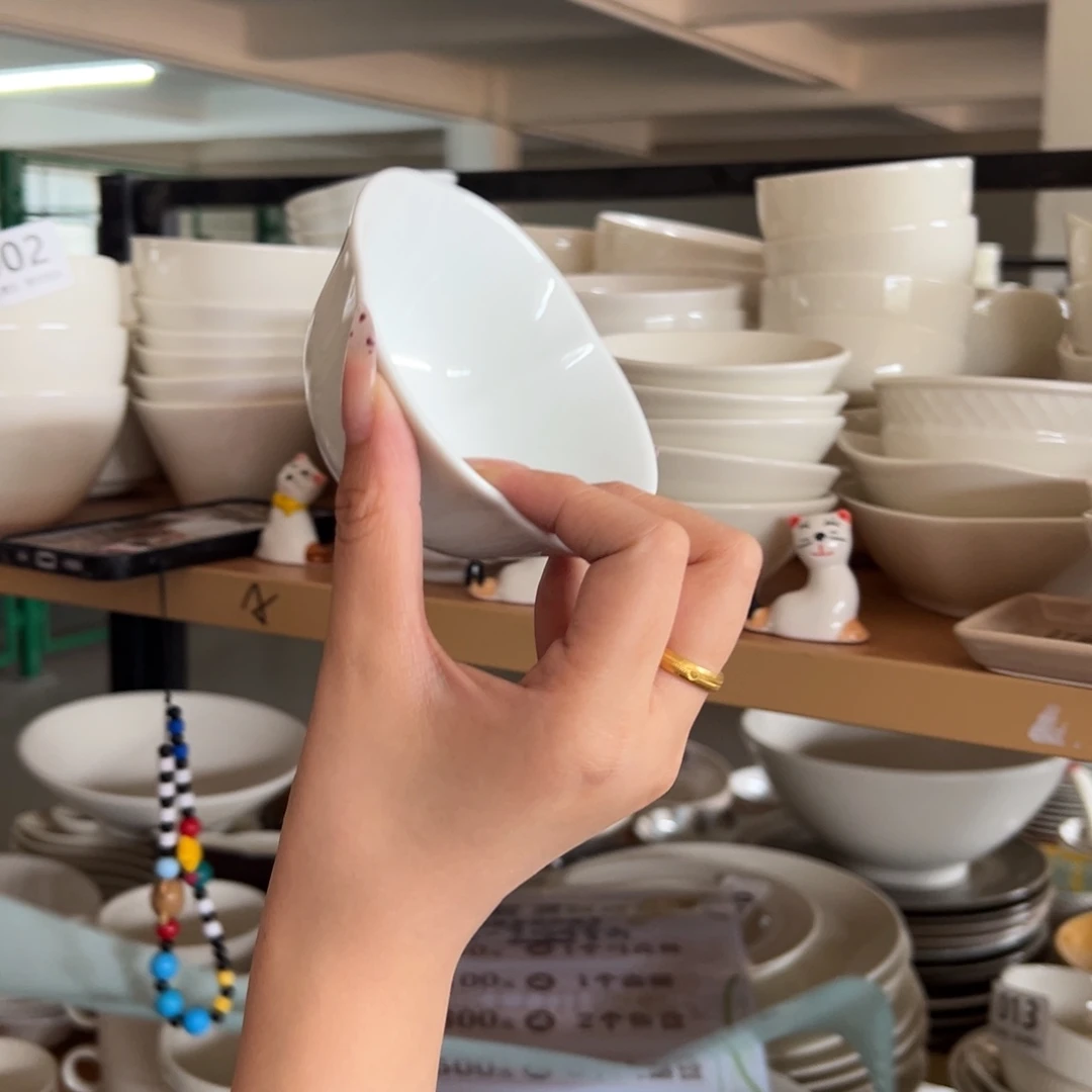 新骨瓷039微瑕冷白4寸花瓣小碗