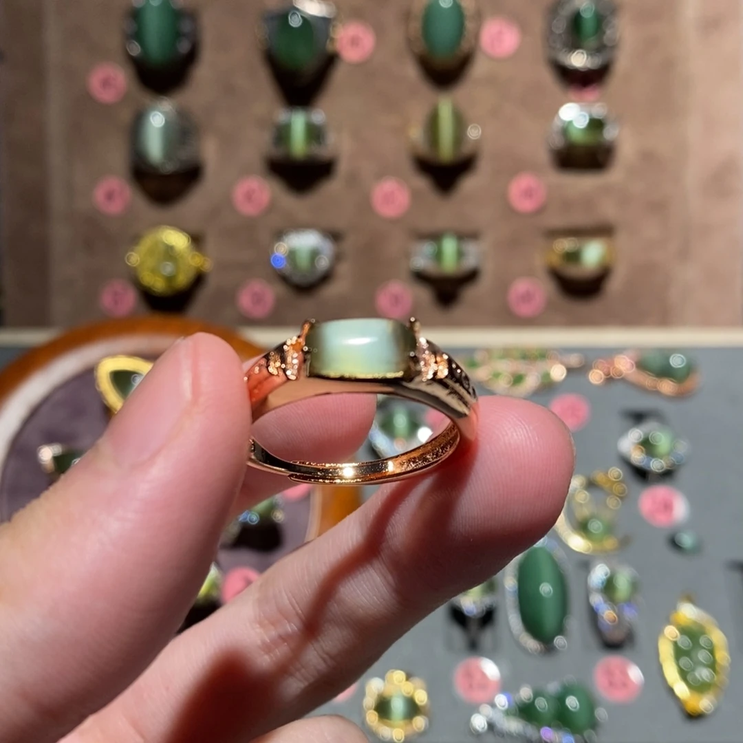 和田玉未镶嵌戒指