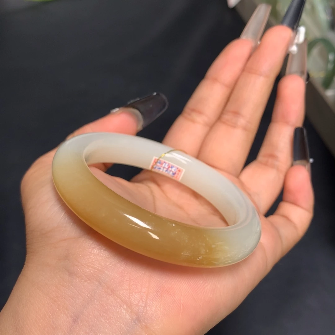 未镶嵌手镯和田玉53