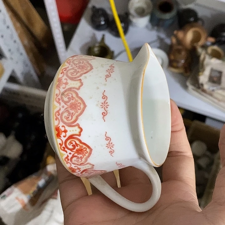 陶瓷艺术品及陶瓷壶