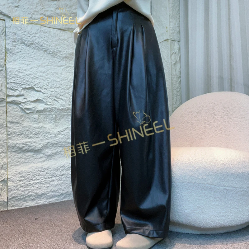 相菲一精品2024蛋白皮裤时尚纯色宽松显瘦气质百搭高腰阔腿长裤