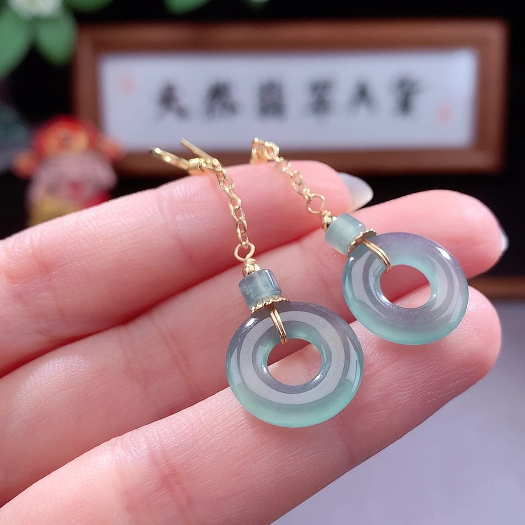 未镶嵌手镯（圆镯）翡翠