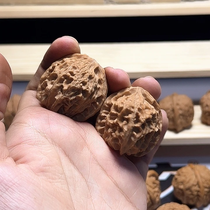 哼***嗯全品苹果文玩核桃