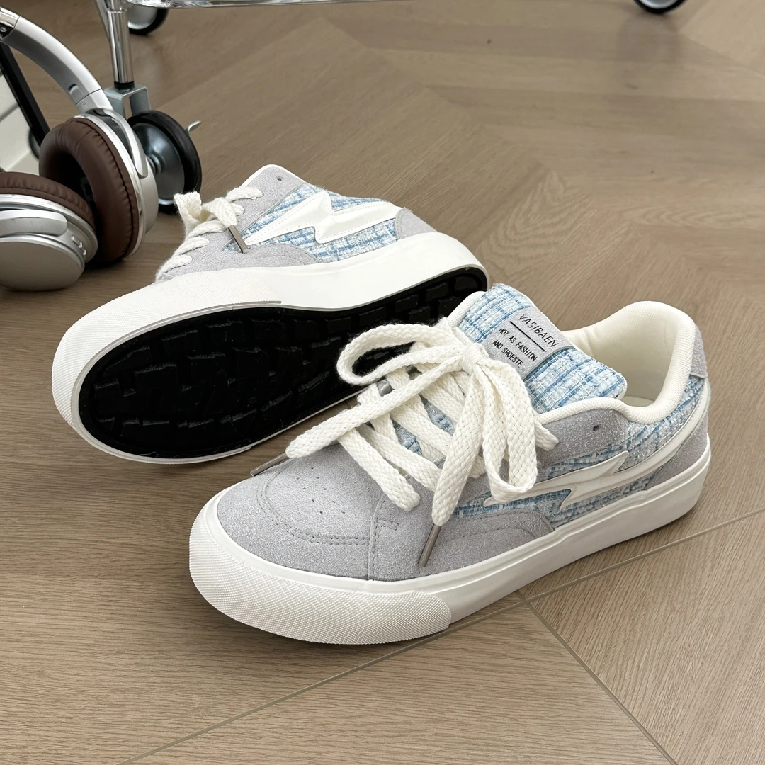 原创设计小香风闪电男鞋2025新款面包痞帅开车板鞋冬季休闲鞋子男