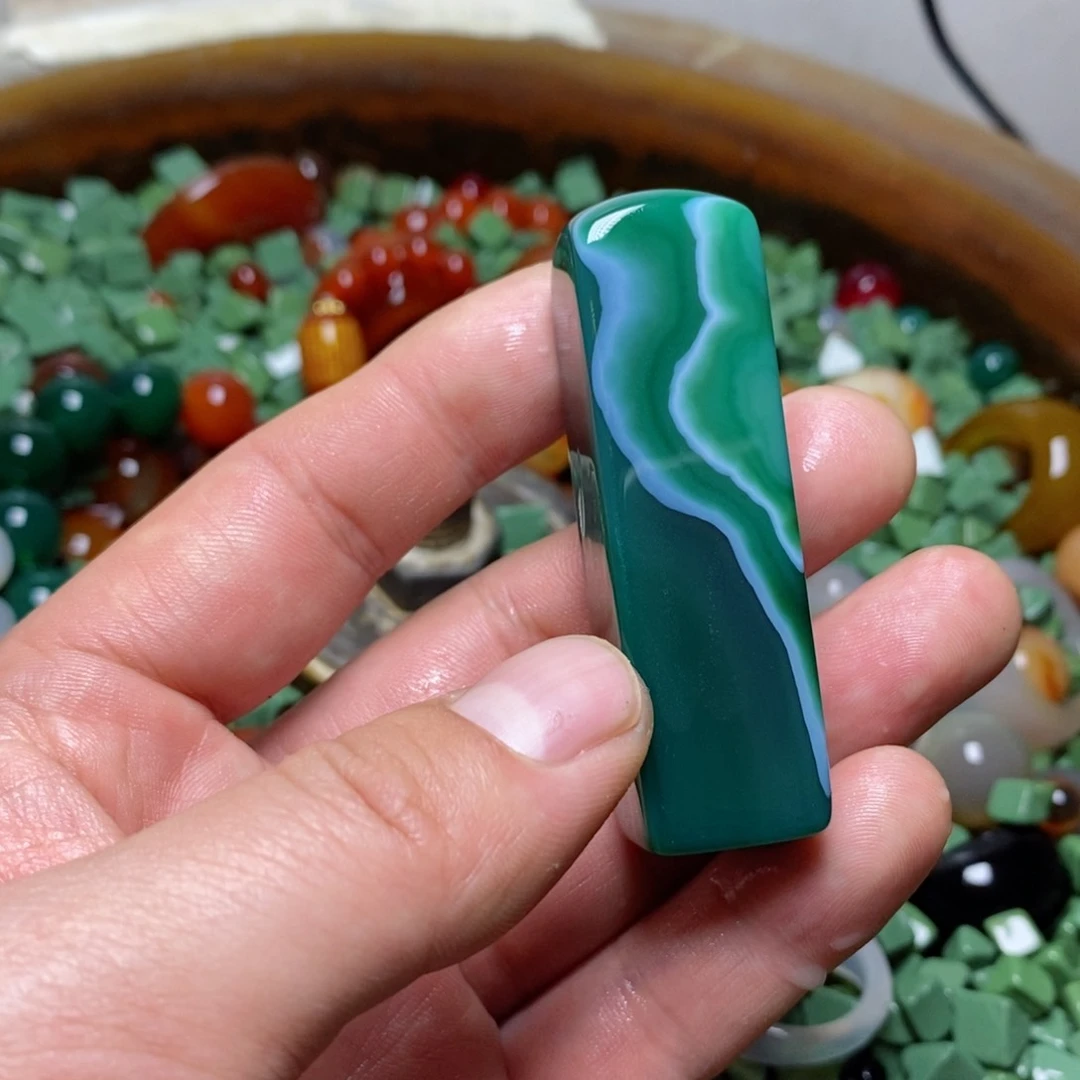 未镶嵌颈饰玛瑙/玉髓