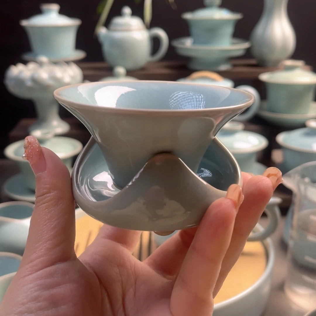 瓷天青釉斗笠茶漏微瑕