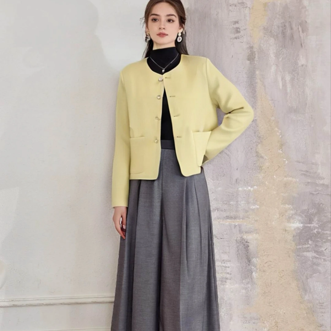 2025早秋新款小香风外套经典百搭外套