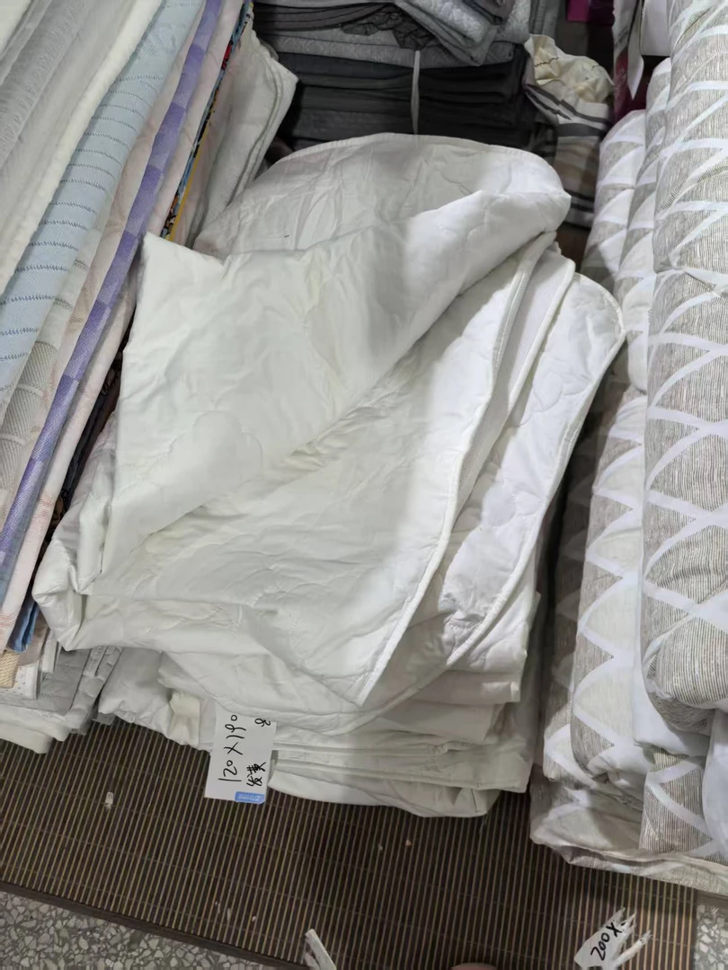 《厚广家》3楼120×190白色加厚绗缝表面全棉床垫款床笠 发1个 发黄