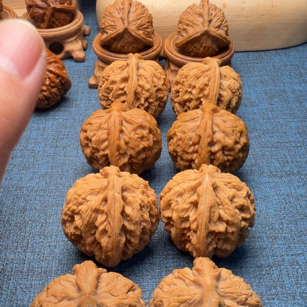 猴头核桃把件红锦鲤42尺寸