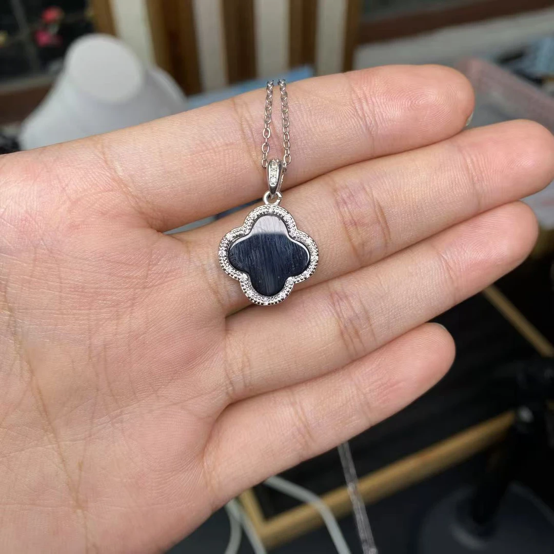 创意四叶草玉石挂坠