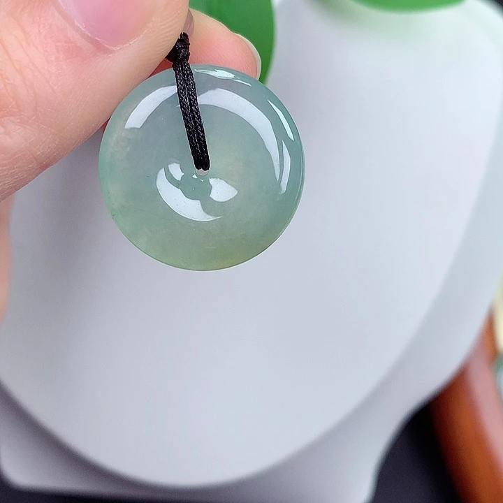 颈饰未镶嵌翡翠23.6-5.7mm