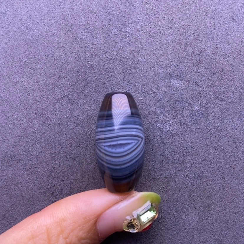 【闪购商品】未镶嵌玛瑙/玉髓珠宝奇石k****g