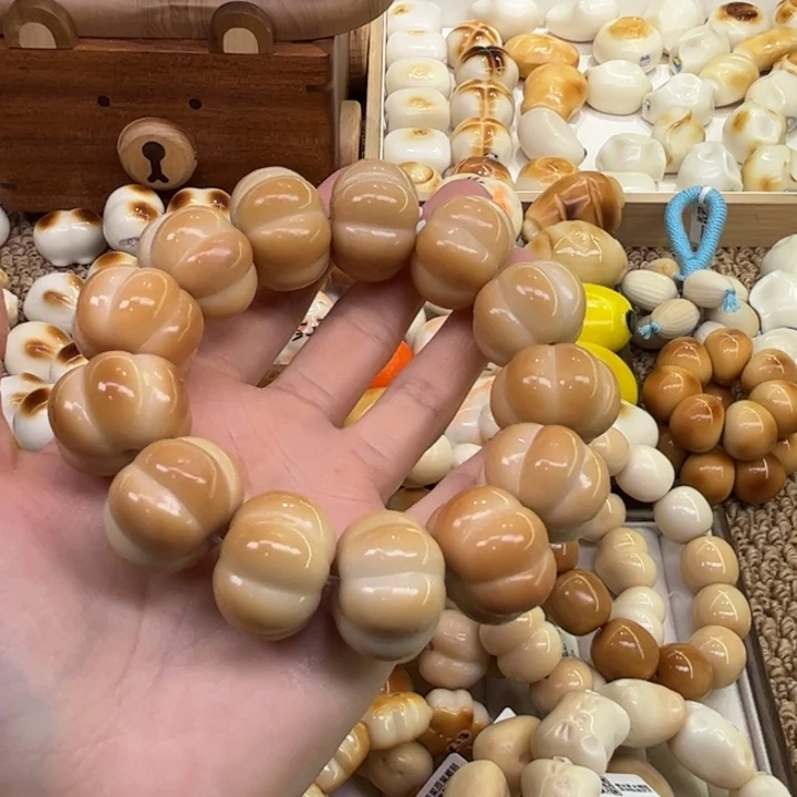 把件菩提根/象牙果12.1.34象牙果炭烤南瓜微瑕