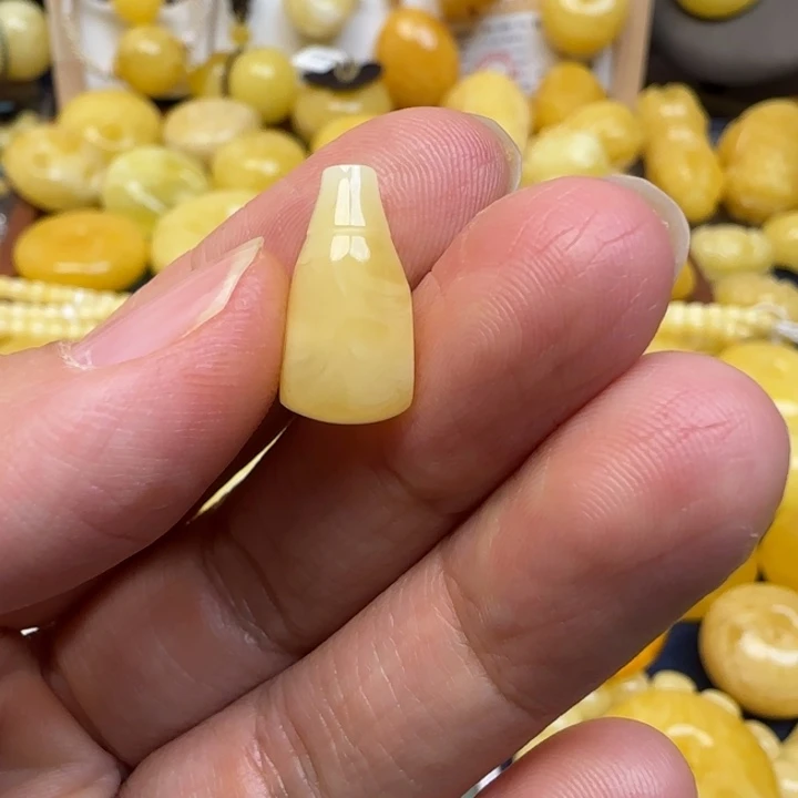 蜜蜡未镶嵌颈饰天然蜜蜡