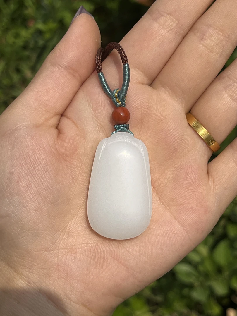 【蛮石】和田玉精品吊坠 V2