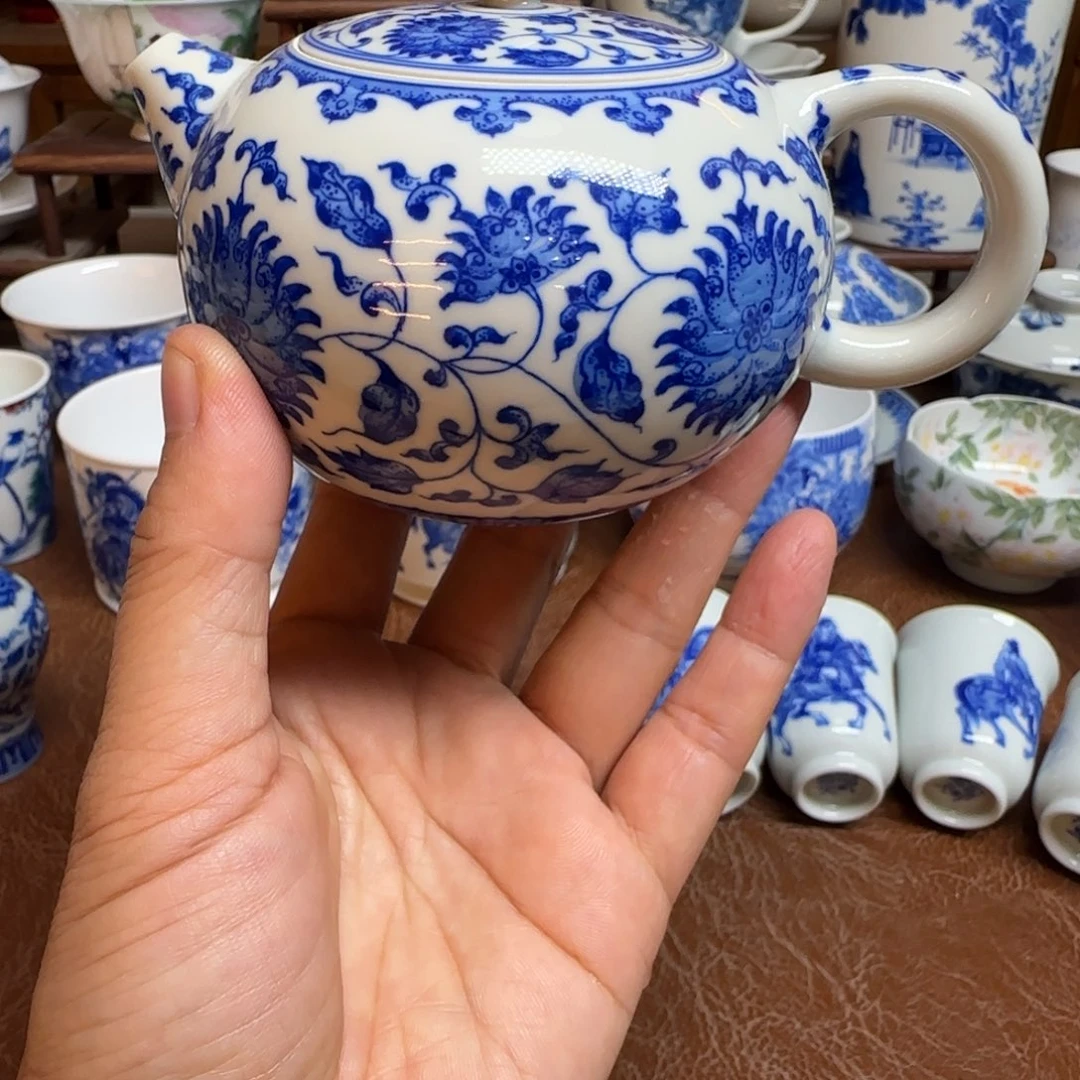 摆件今天晚上的月亮很圆