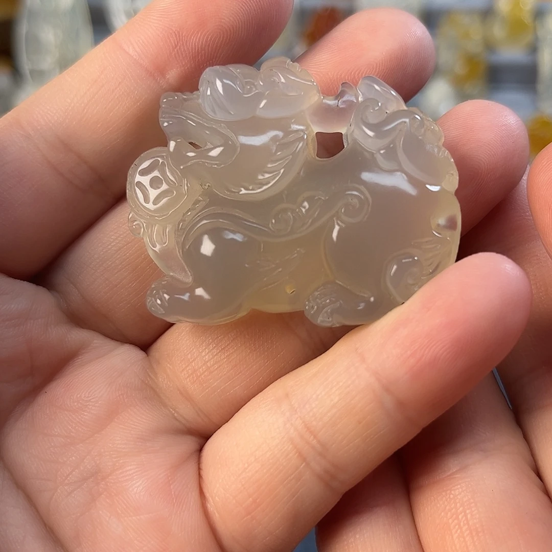 未镶嵌颈饰玛瑙/玉髓