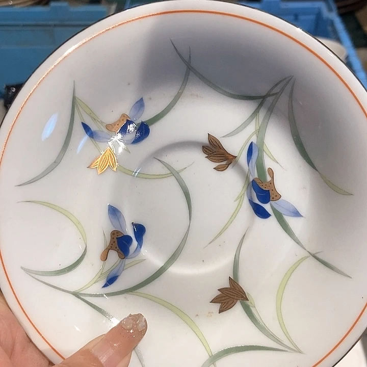 瓷片哈哈啊哈哈哈，哈