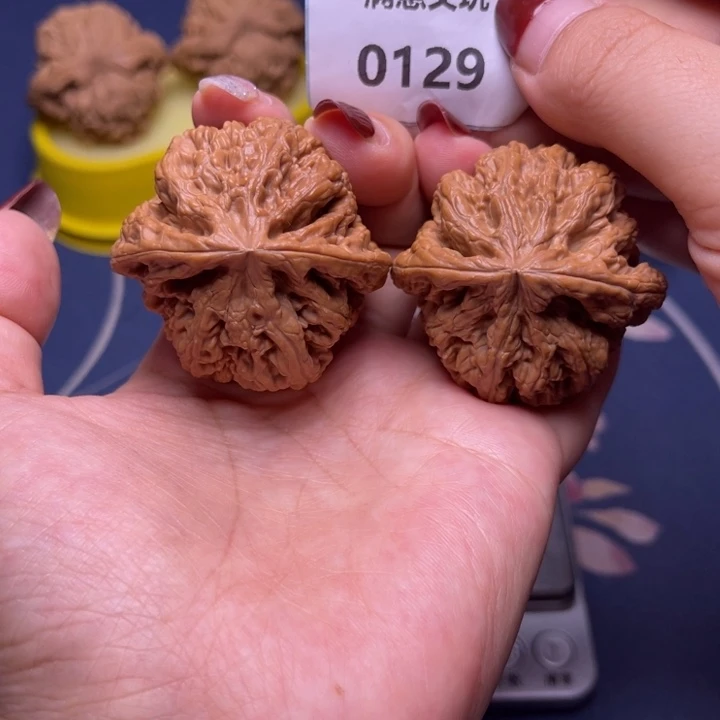 文玩核桃把件粗筋45.0129