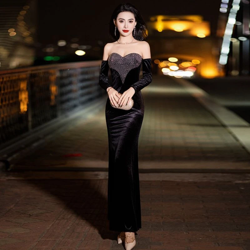 高端晚礼服黑色丝绒高级感宴会轻奢小众开叉吊带生