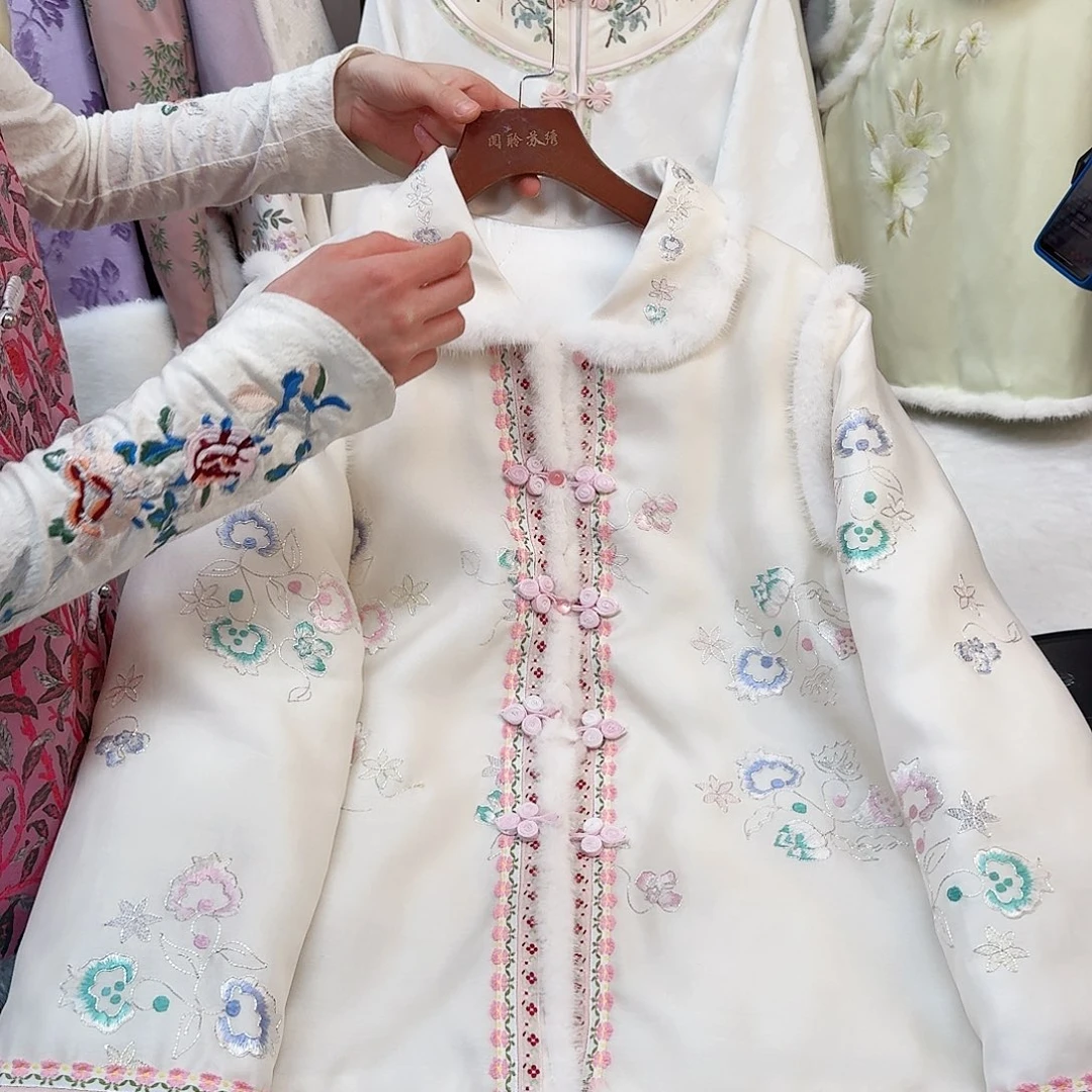 刺绣苏绣一物一件白色