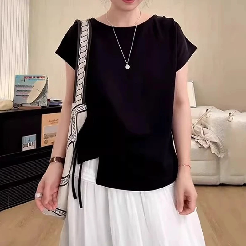 时尚简约圆领短袖T恤女夏季薄款胖MM大码女装显瘦不规则开叉上衣