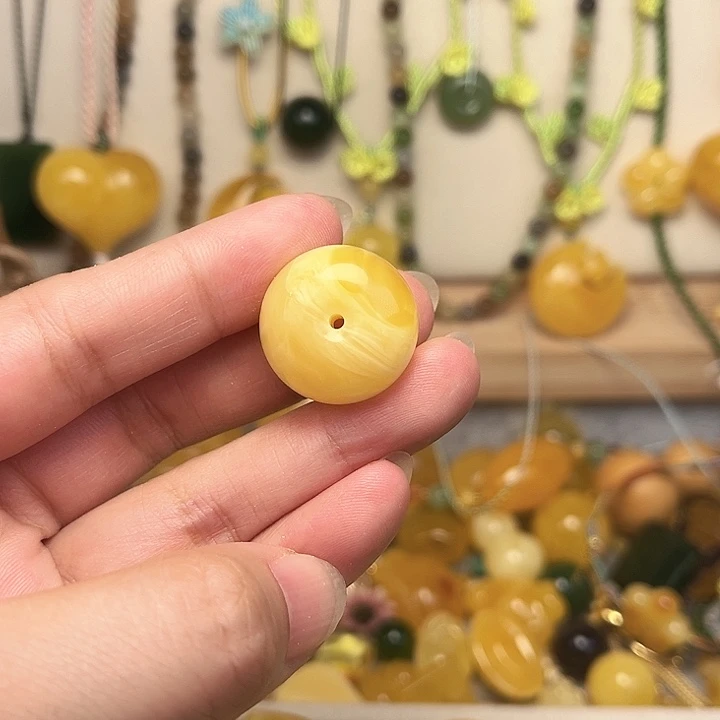 蜜蜡颈饰未镶嵌蜜蜡