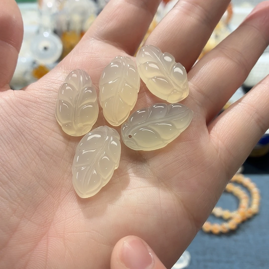 玛瑙/玉髓合金颈饰