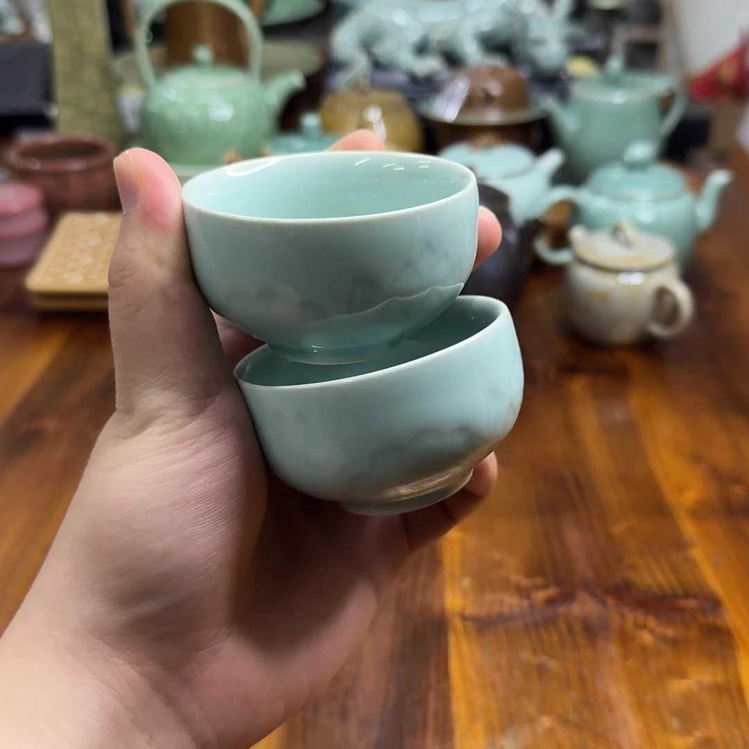 小仲龙泉青瓷微瑕3101