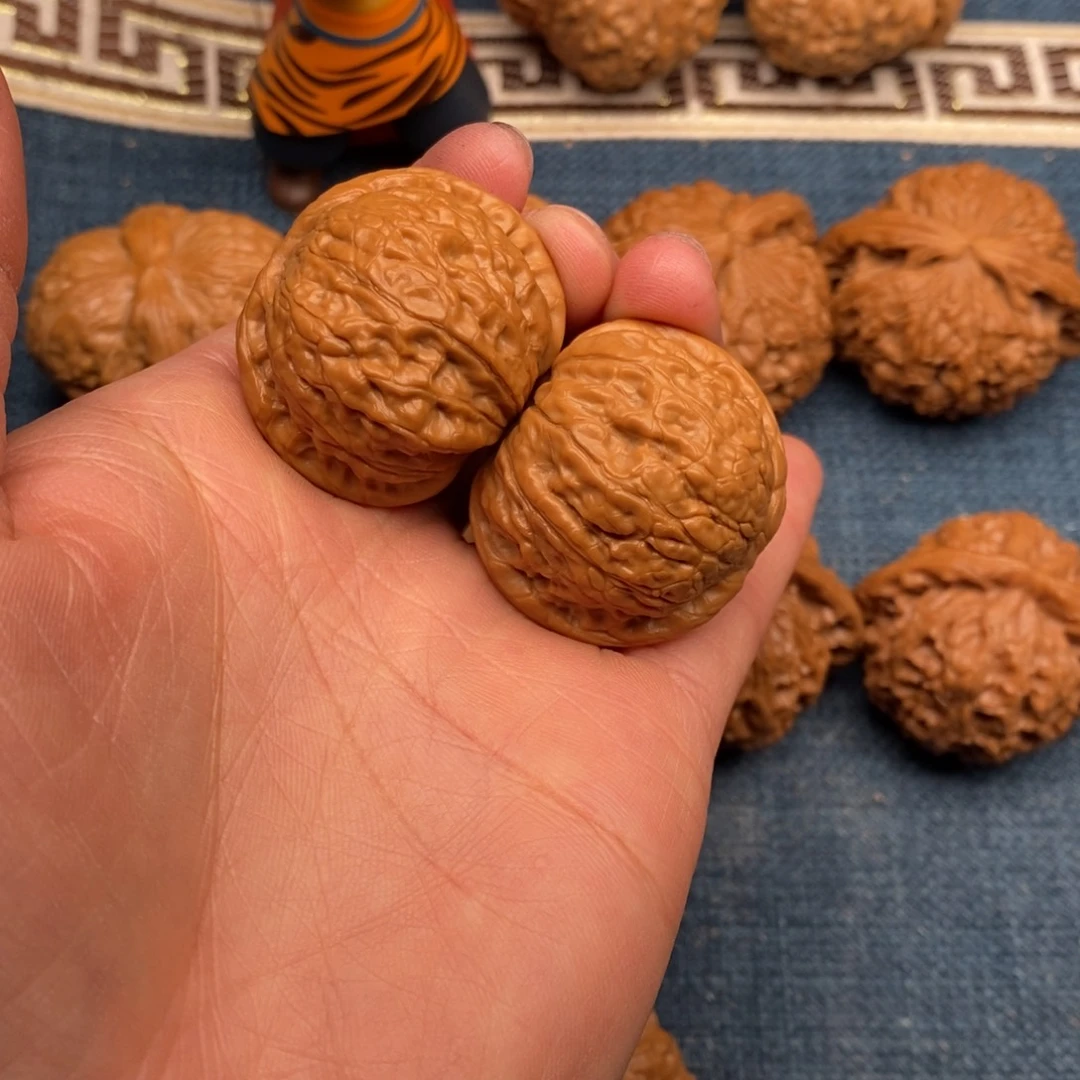 文玩核桃把件?****肉35全品乾隆磨