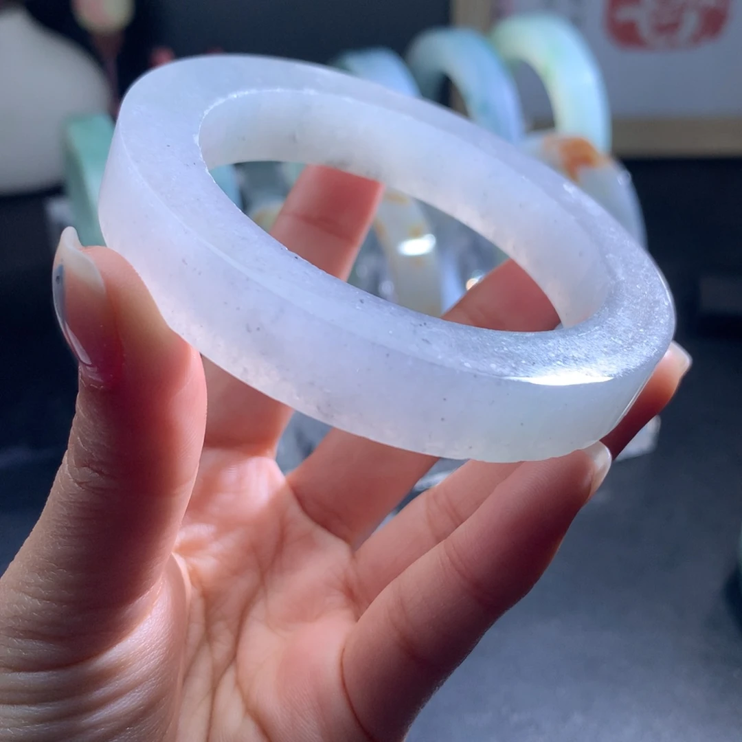 定制翡翠手镯未镶嵌