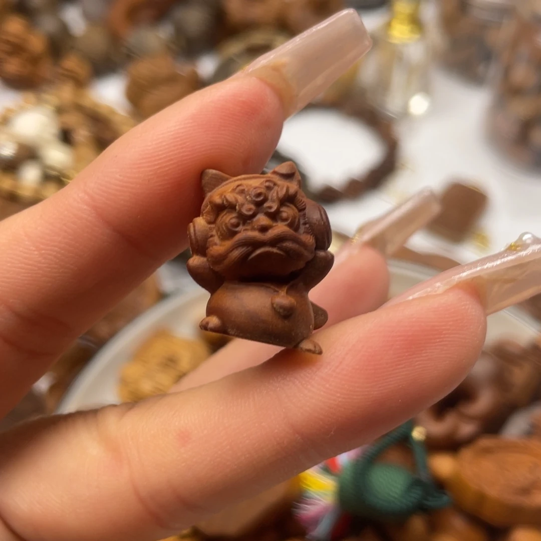 檀香木老山檀香老山檀香耳机醒狮