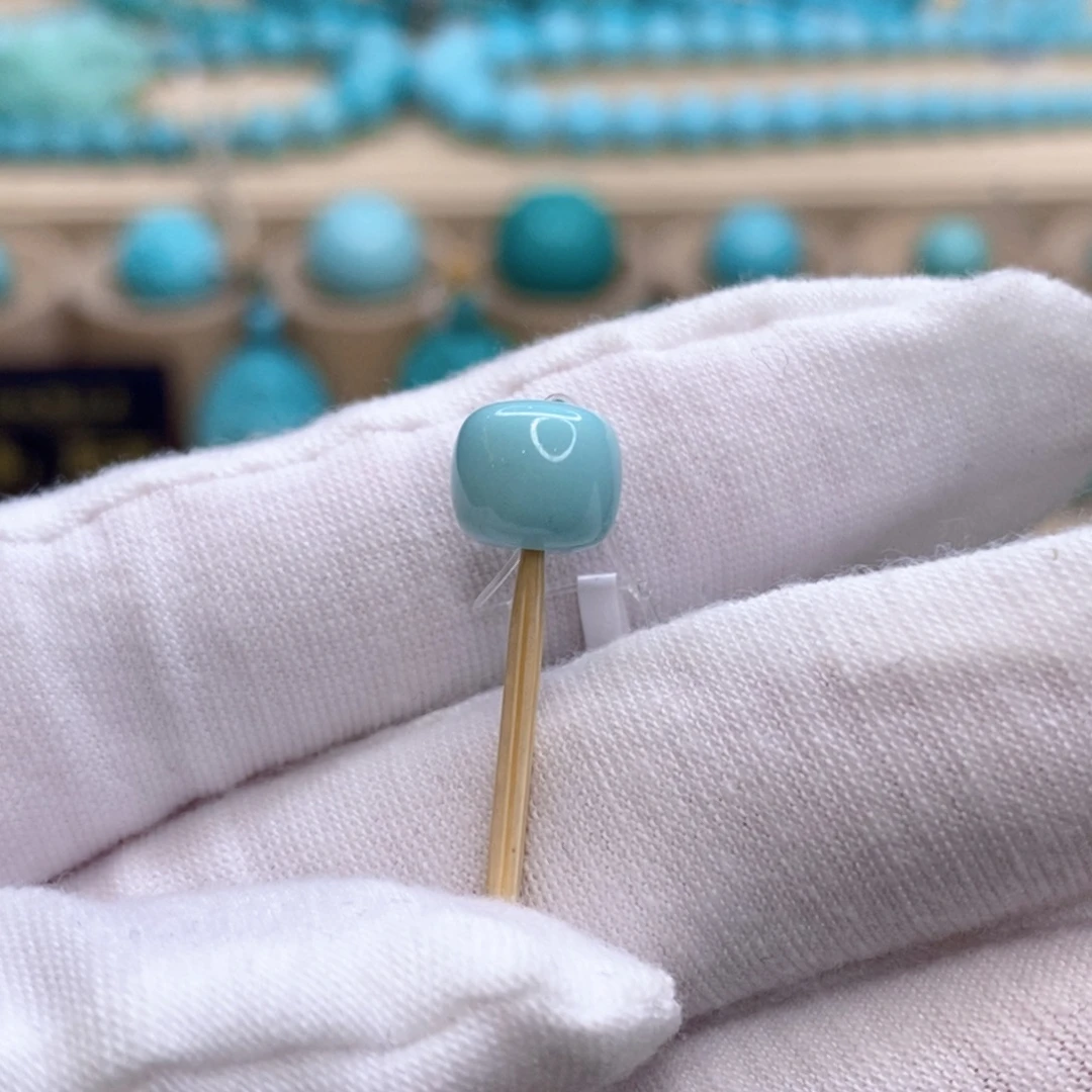 绿松石未镶嵌珠宝奇石8.2mm