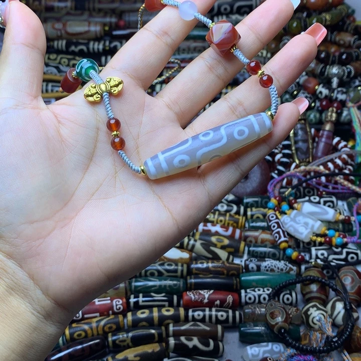 玛瑙/玉髓未镶嵌吊坠(赠链)