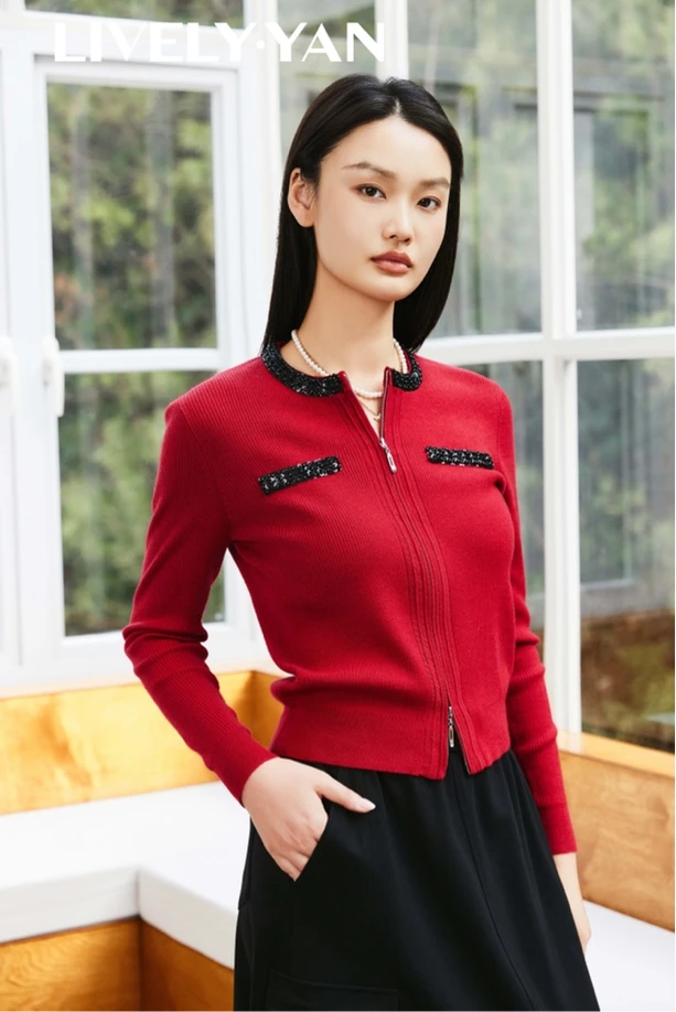 LIVELY YAN 俪妍 圆领拉链开衫