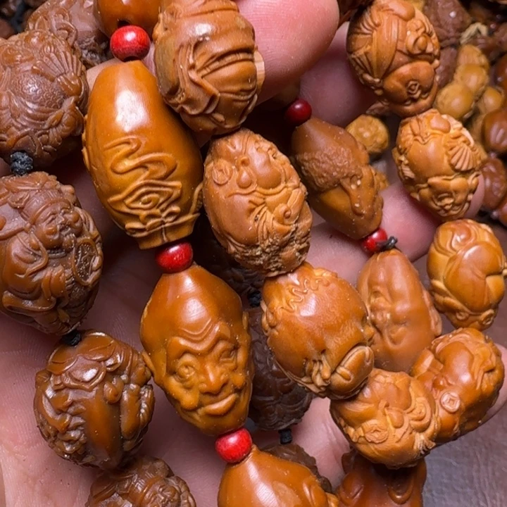 厉***哥手串橄榄核你的电话