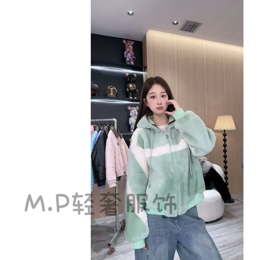 【美萍推荐】棒球服减龄款外套