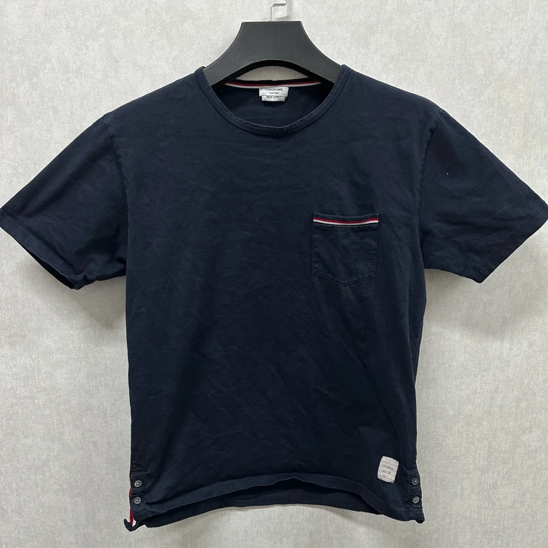 95新 THOMBROWNE 深蓝色短袖 4码