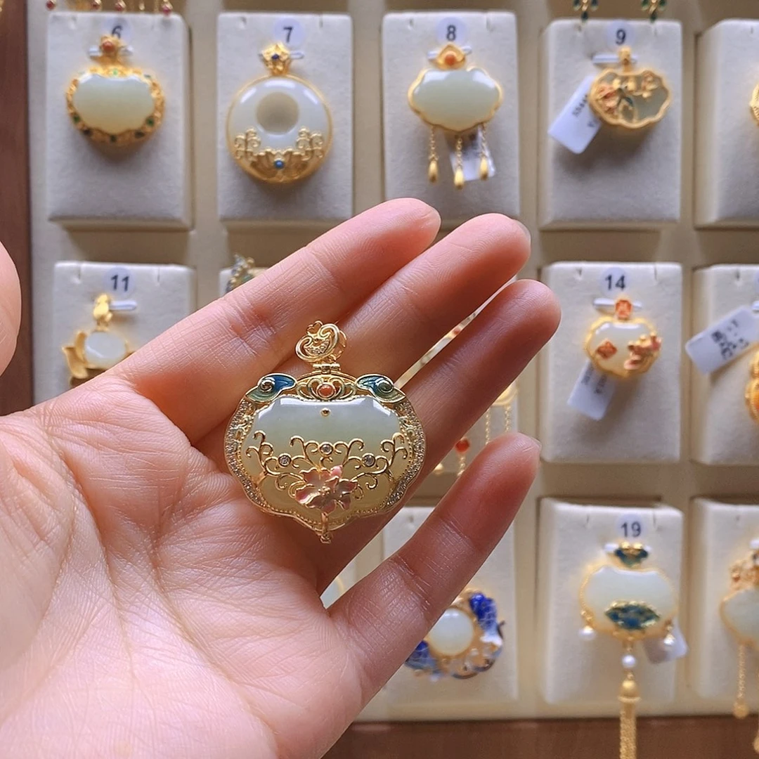 和田玉颈饰银S925镶嵌