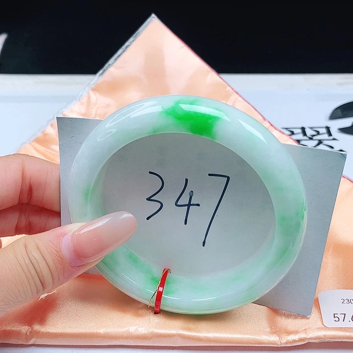 翡翠手镯未镶嵌57+正圈