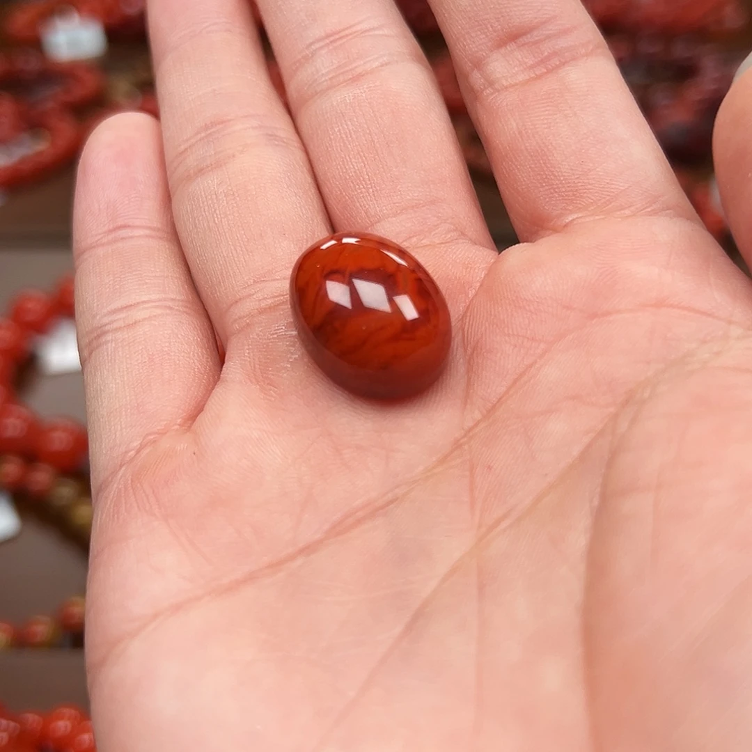 江***拾南红玛瑙未镶嵌手链