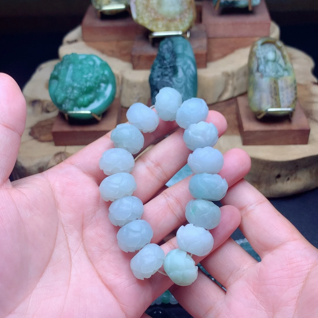 定制翡翠未镶嵌翡翠