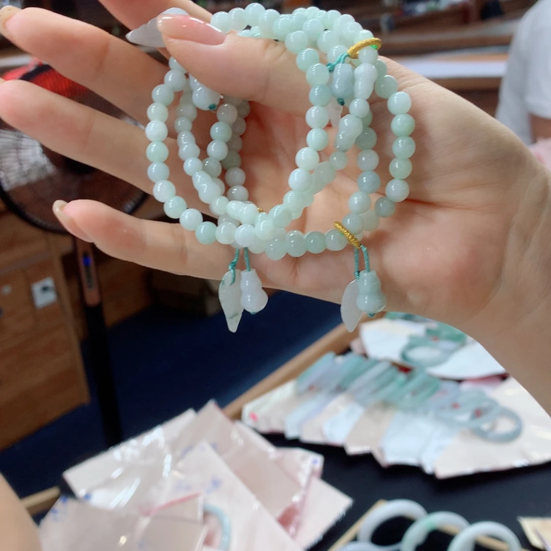 未镶嵌手链翡翠多样性发1