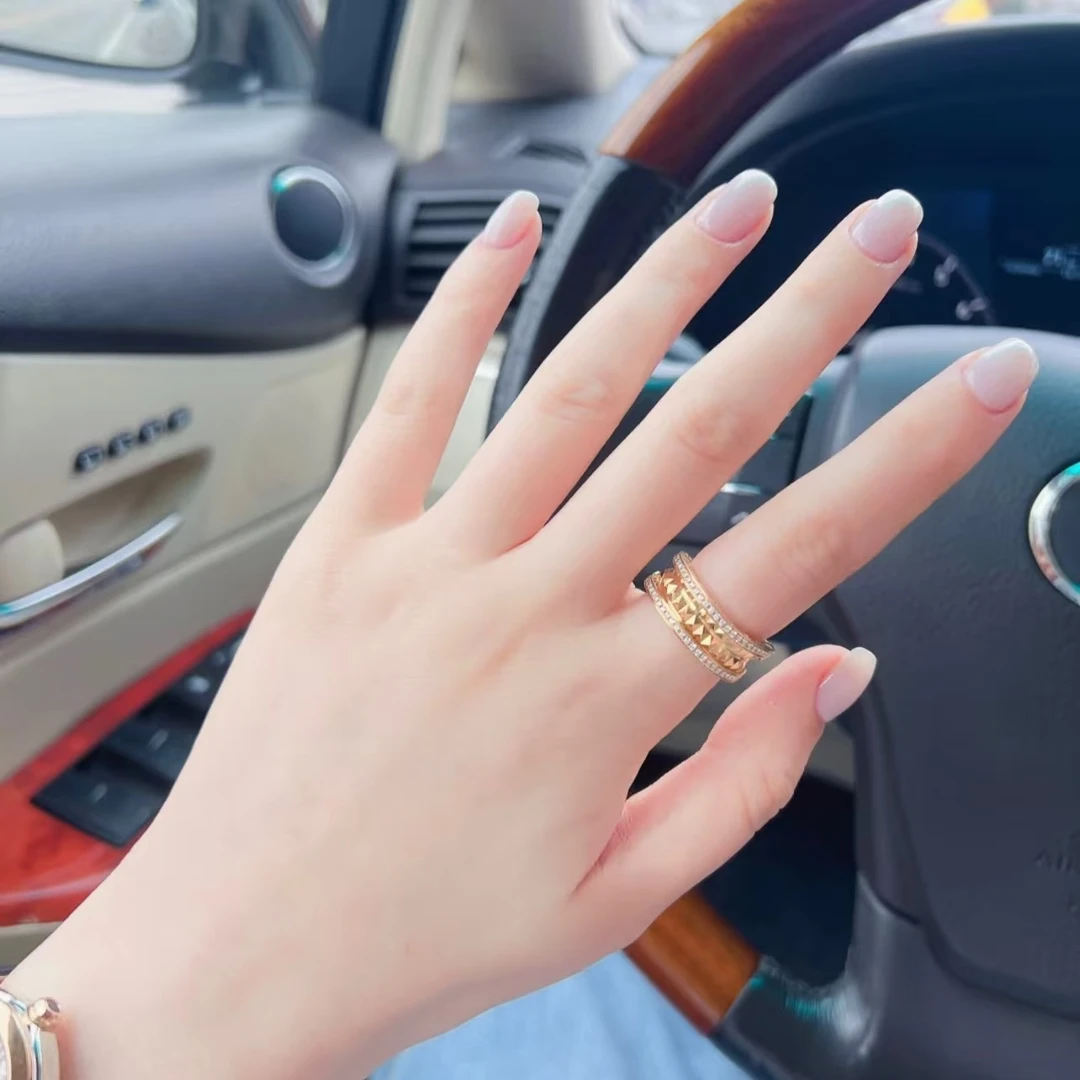 95新 BVLGARI/宝格丽 安洁利严选弹簧系列/SK0126781 戒指