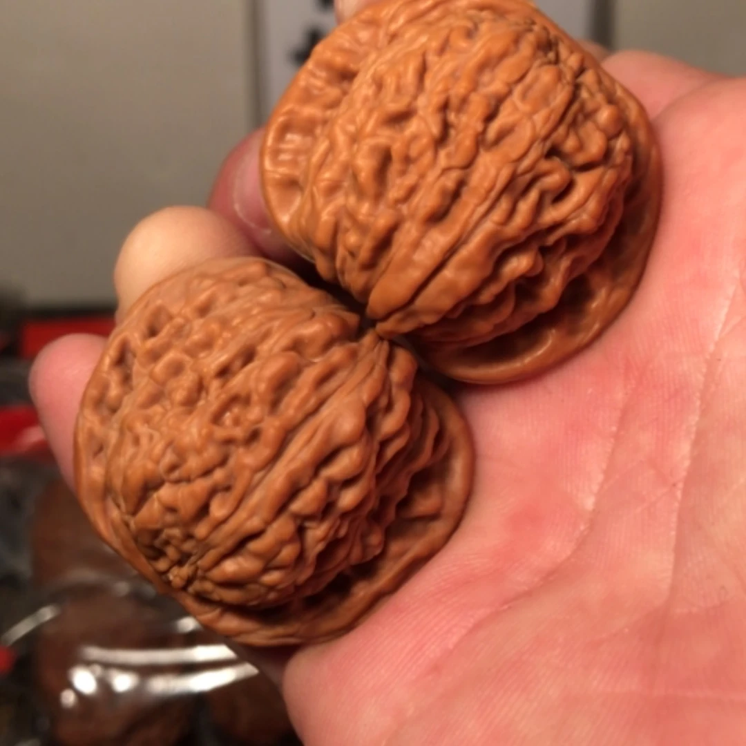 【闪购商品】文玩核桃把件四座楼38