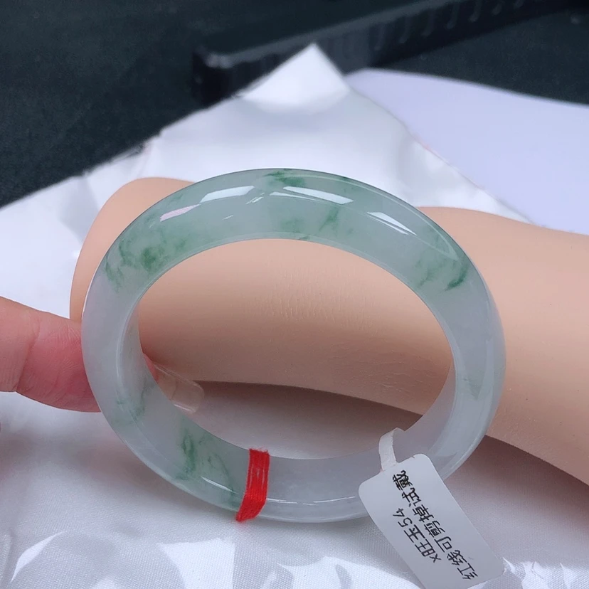 【闪购商品】未镶嵌手镯翡翠5455